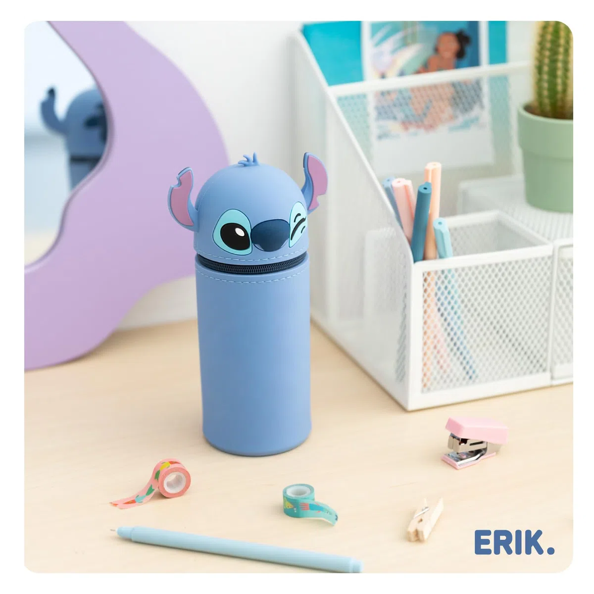 Grupo Erik Astuccio Stitch 3D - Astuccio Scuola Piccolo in Morbido Silicone, Portapenne da Scrivania 2 in 1 | Back to School: Cancelleria Bambino e Bambina, Lilo e Stitch Gadget (7 x 18 cm)