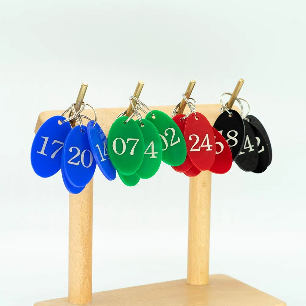Portachiavi numerati con etichette acriliche, (rosso, 01-25)