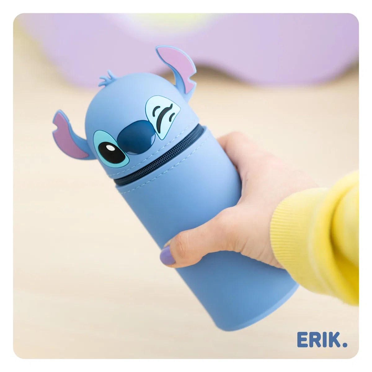 Grupo Erik Astuccio Stitch 3D - Astuccio Scuola Piccolo in Morbido Silicone, Portapenne da Scrivania 2 in 1 | Back to School: Cancelleria Bambino e Bambina, Lilo e Stitch Gadget (7 x 18 cm)
