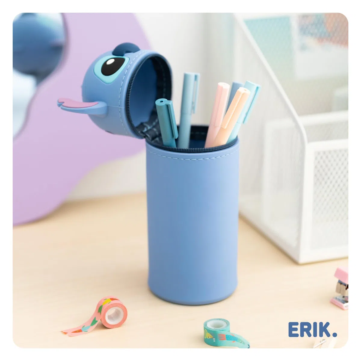 Grupo Erik Astuccio Stitch 3D - Astuccio Scuola Piccolo in Morbido Silicone, Portapenne da Scrivania 2 in 1 | Back to School: Cancelleria Bambino e Bambina, Lilo e Stitch Gadget (7 x 18 cm)